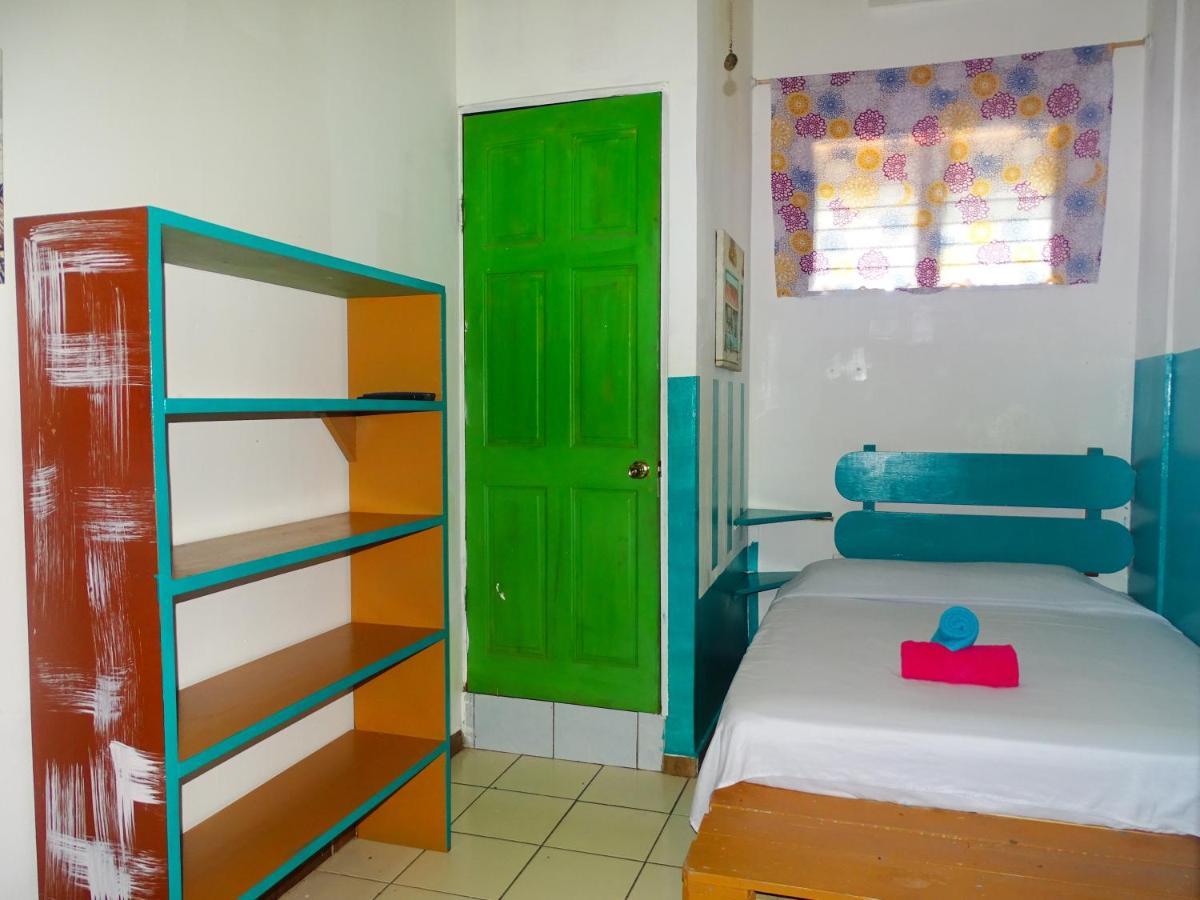 Cabinas Sunset Jaco Exterior photo