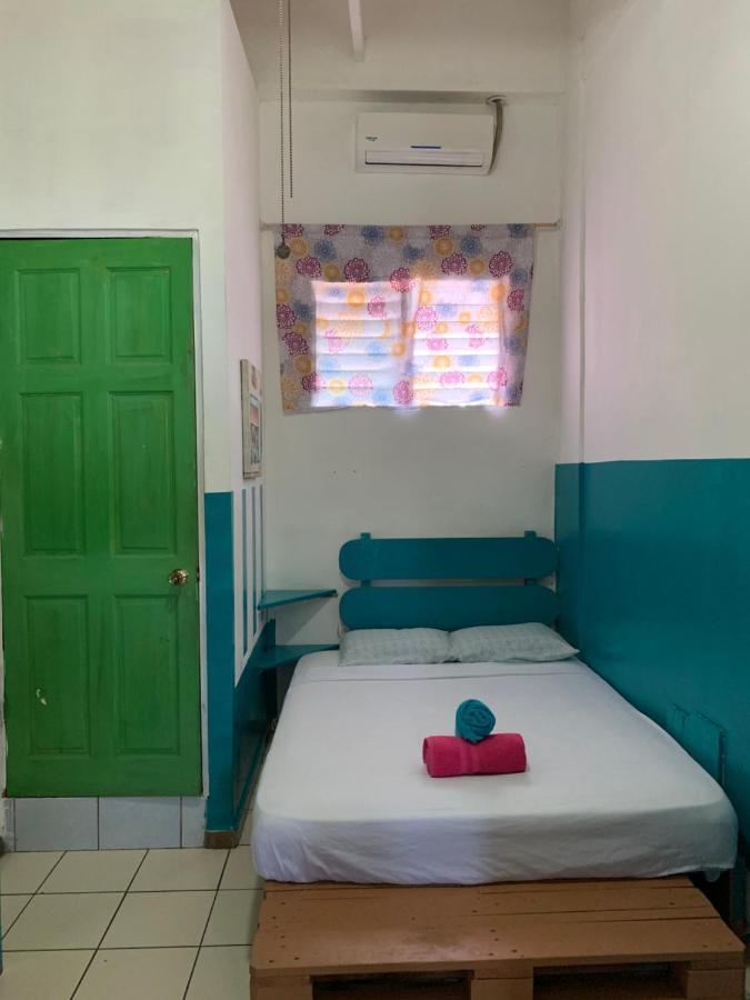 Cabinas Sunset Jaco Exterior photo